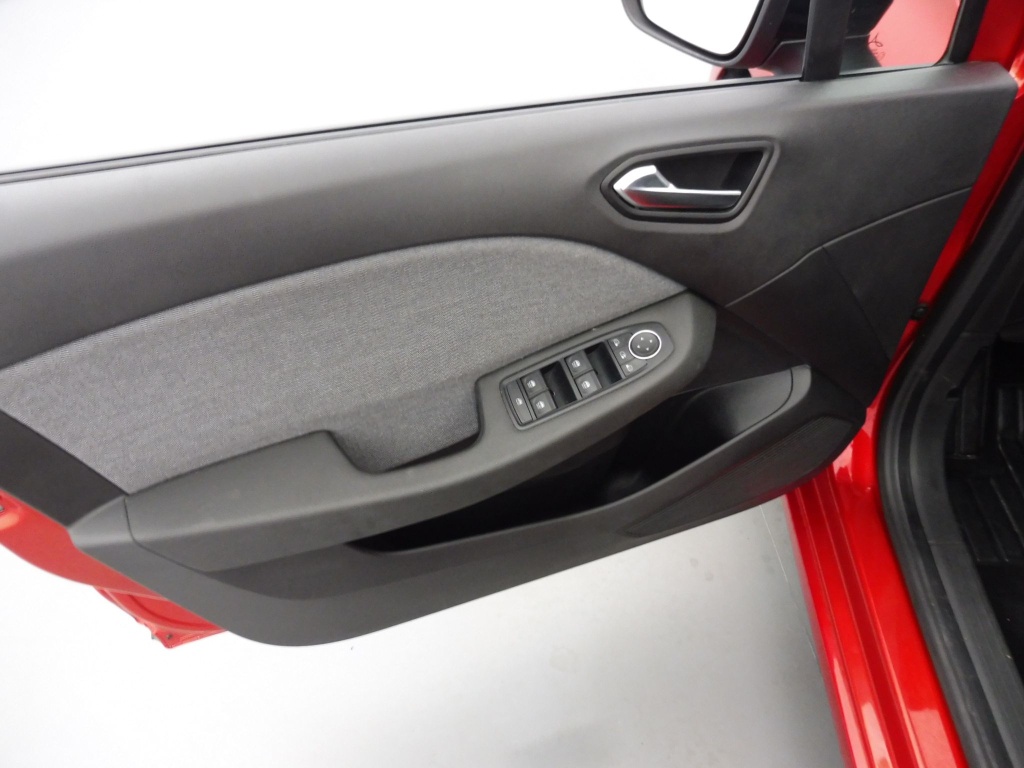 RENAULT Clio 1.0 TCE 90CH TECHNO - ref: 72402 - Photo 18