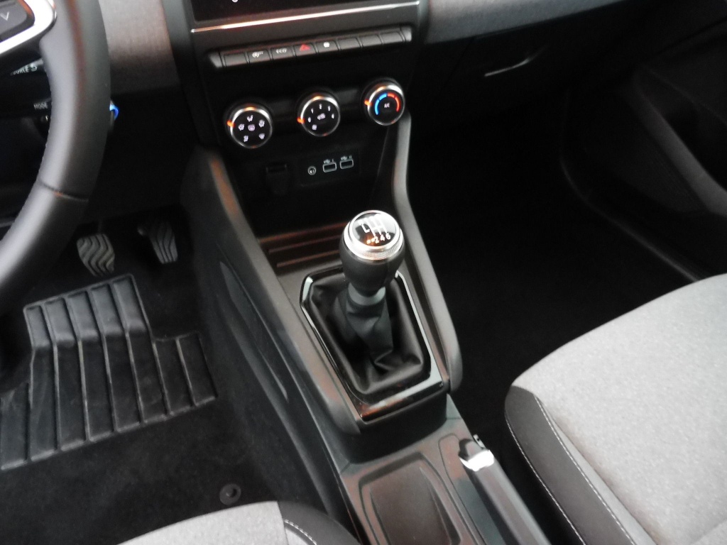 RENAULT Clio 1.5 BLUE DCI 100CH EVOLUTION GSR2 - ref: 72416 - Photo 11