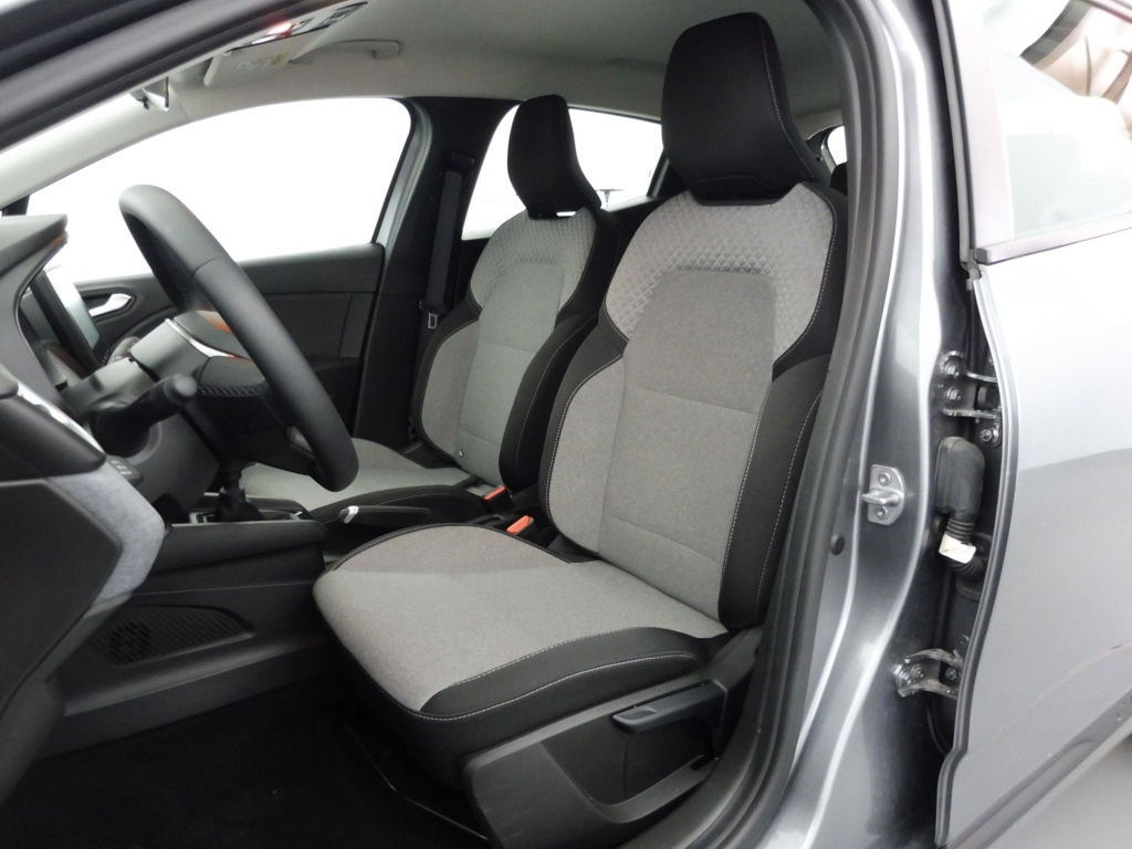 RENAULT Clio 1.5 BLUE DCI 100CH EVOLUTION GSR2 - ref: 72423 - Photo 12