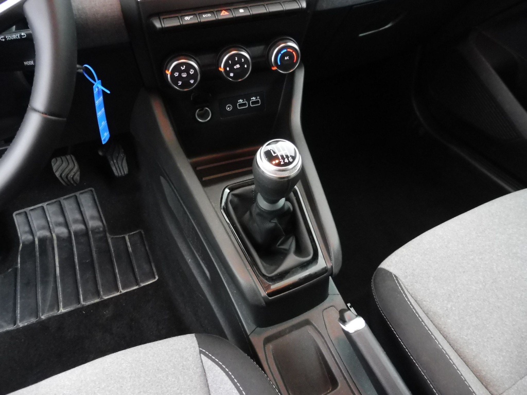 RENAULT Clio 1.5 BLUE DCI 100CH EVOLUTION GSR2 - ref: 72443 - Photo 12