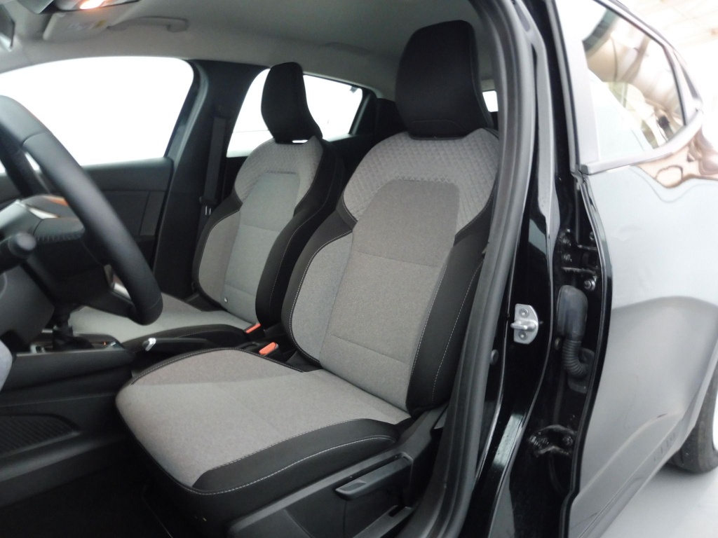 RENAULT Clio 1.5 BLUE DCI 100CH EVOLUTION GSR2 - ref: 72445 - Photo 15