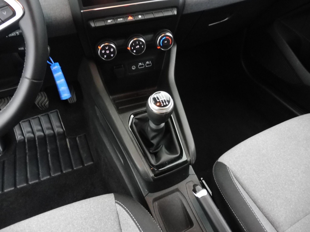 RENAULT Clio 1.5 BLUE DCI 100CH EVOLUTION GSR2 - ref: 72466 - Photo 11