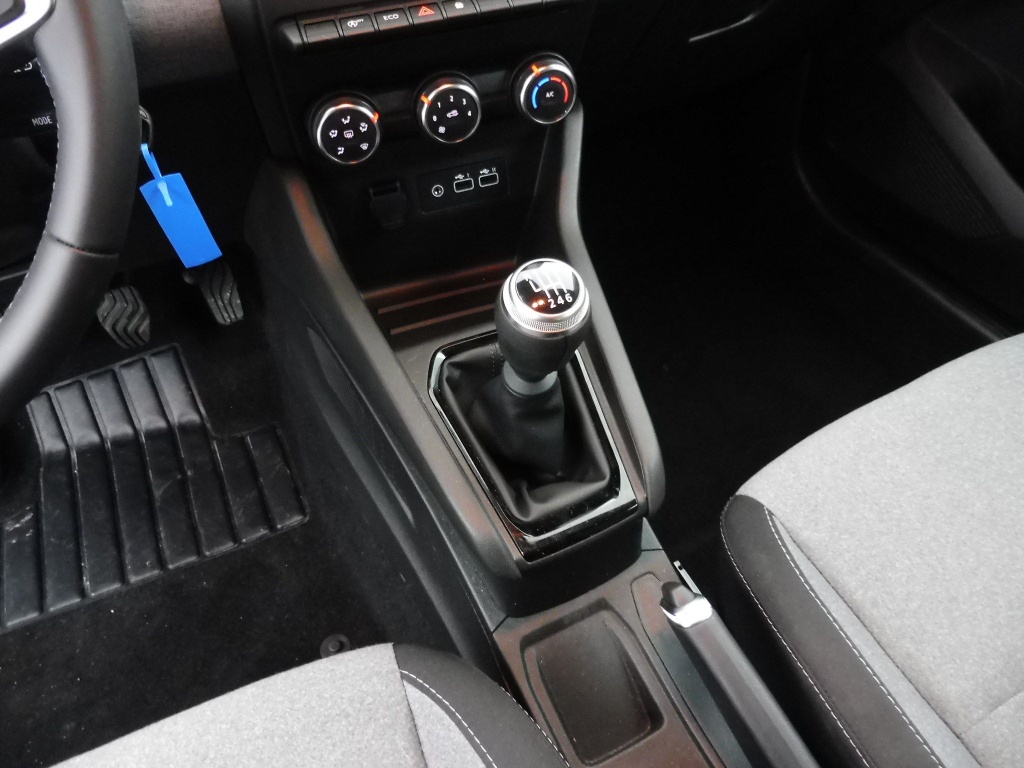 RENAULT Clio 1.5 BLUE DCI 100CH EVOLUTION GSR2 - ref: 72511 - Photo 11