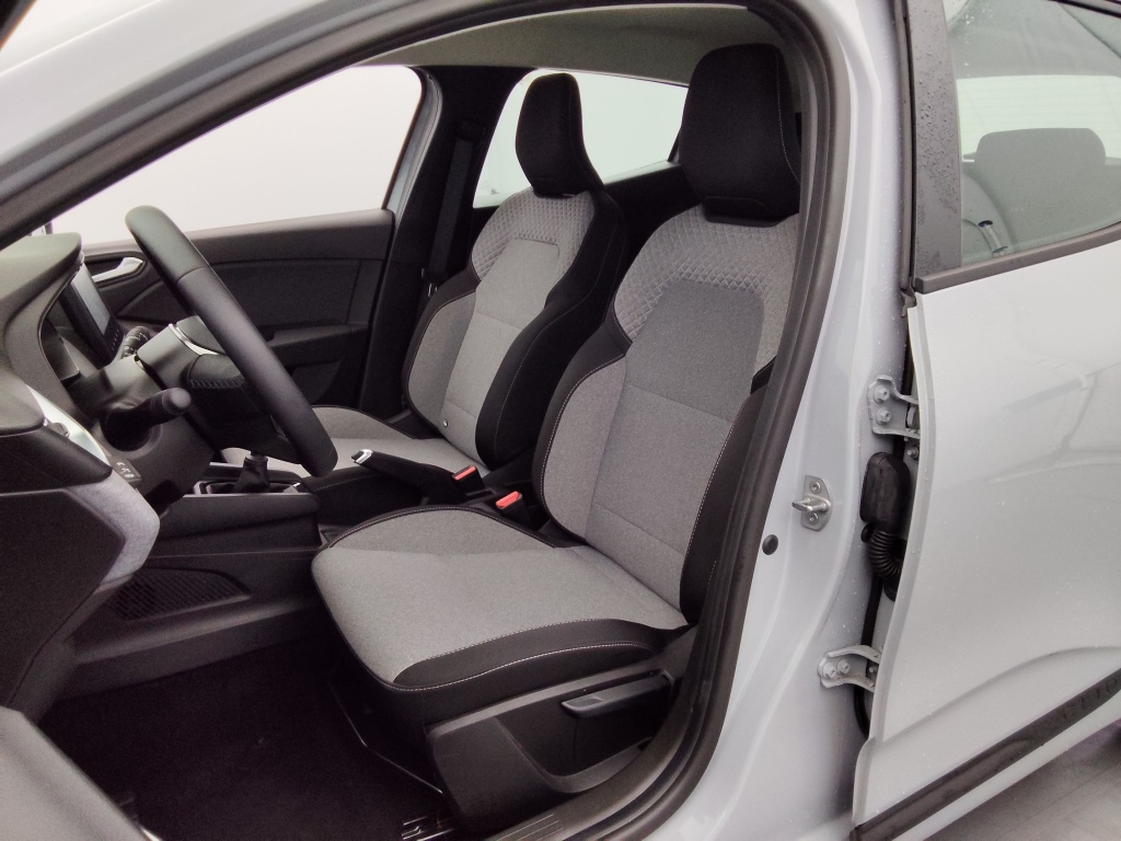 RENAULT Clio 1.5 BLUE DCI 100CH EVOLUTION GSR2 - ref: 72534 - Photo 14