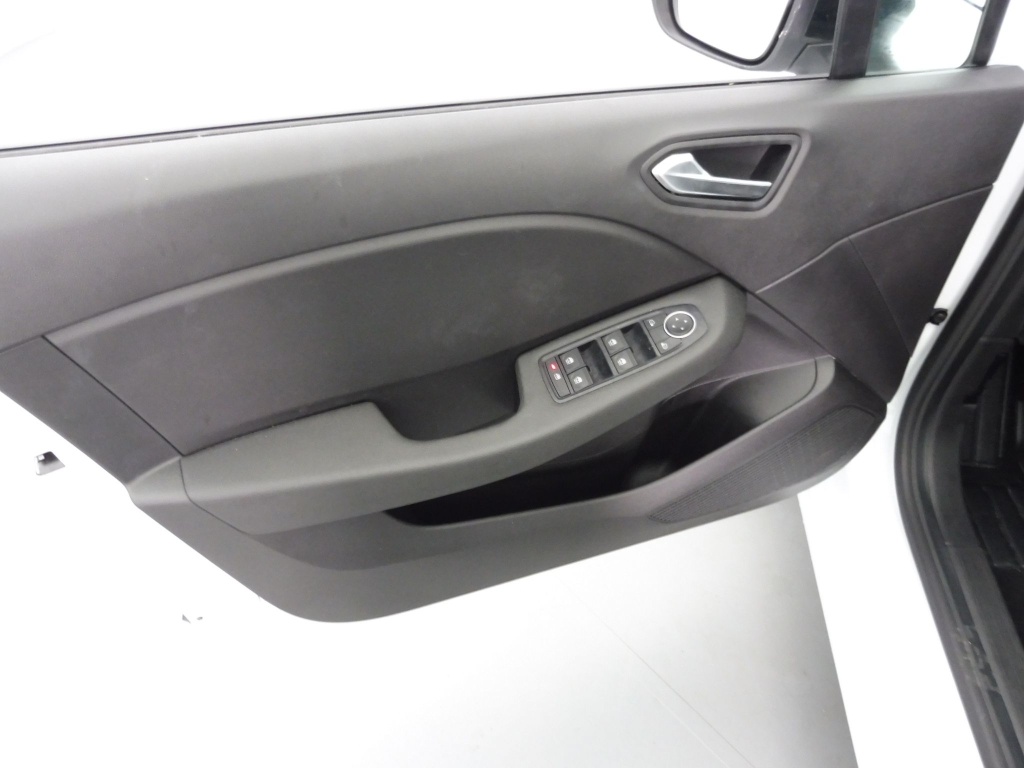 RENAULT Clio 1.5 BLUE DCI 100CH EVOLUTION GSR2 - ref: 72541 - Photo 15