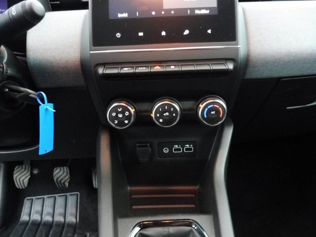 RENAULT Clio 1.5 BLUE DCI 100CH EVOLUTION GSR2 - ref: 72552 - Photo 6