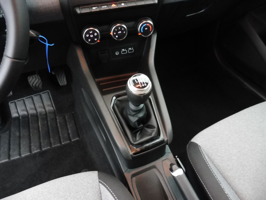 RENAULT Clio 1.5 BLUE DCI 100CH EVOLUTION GSR2 - ref: 72557 - Photo 12