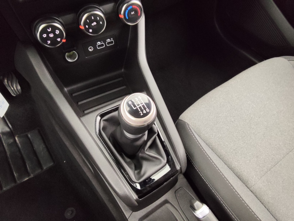 RENAULT Clio 1.5 BLUE DCI 100CH EVOLUTION GSR2 - ref: 72561 - Photo 13