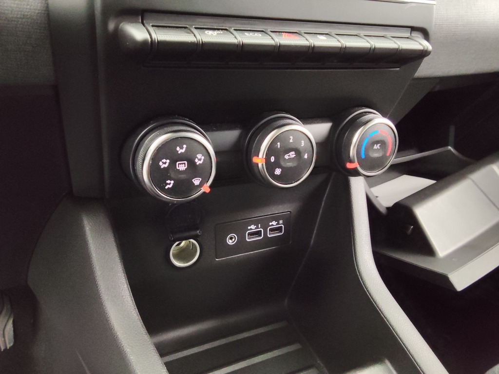 RENAULT Clio 1.5 BLUE DCI 100CH EVOLUTION GSR2 - ref: 72562 - Photo 7