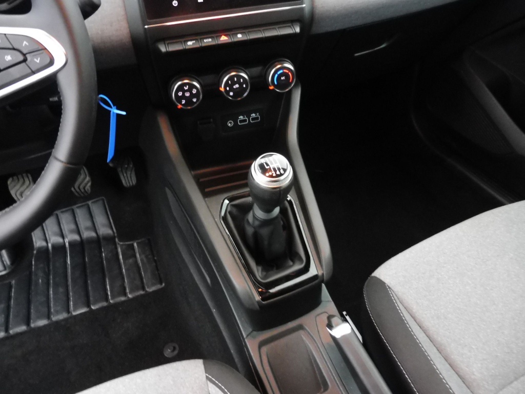 RENAULT Clio 1.5 BLUE DCI 100CH EVOLUTION GSR2 - ref: 72570 - Photo 11