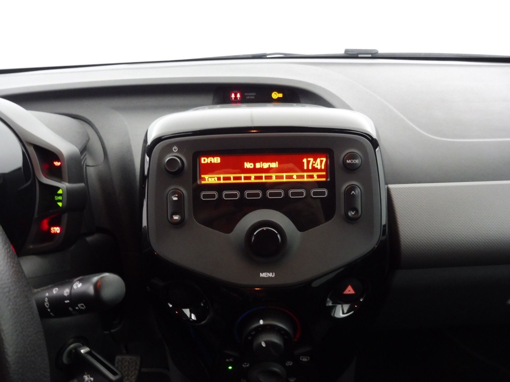 PEUGEOT 108 1.0 VTI 72style - ref: 72849 - Photo 10