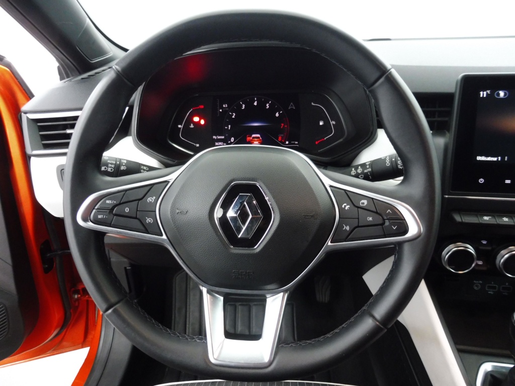 RENAULT Clio 1.0 TCE 90 techno - ref: 72850 - Photo 17