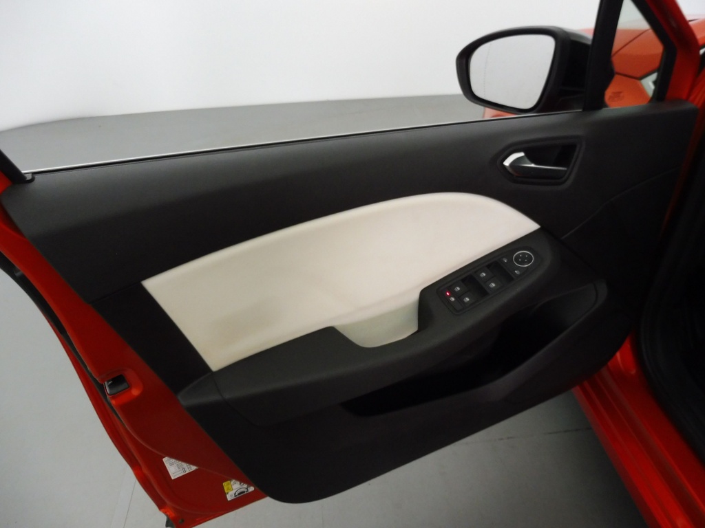 RENAULT Clio 1.0 TCE 90 techno - ref: 72850 - Photo 18