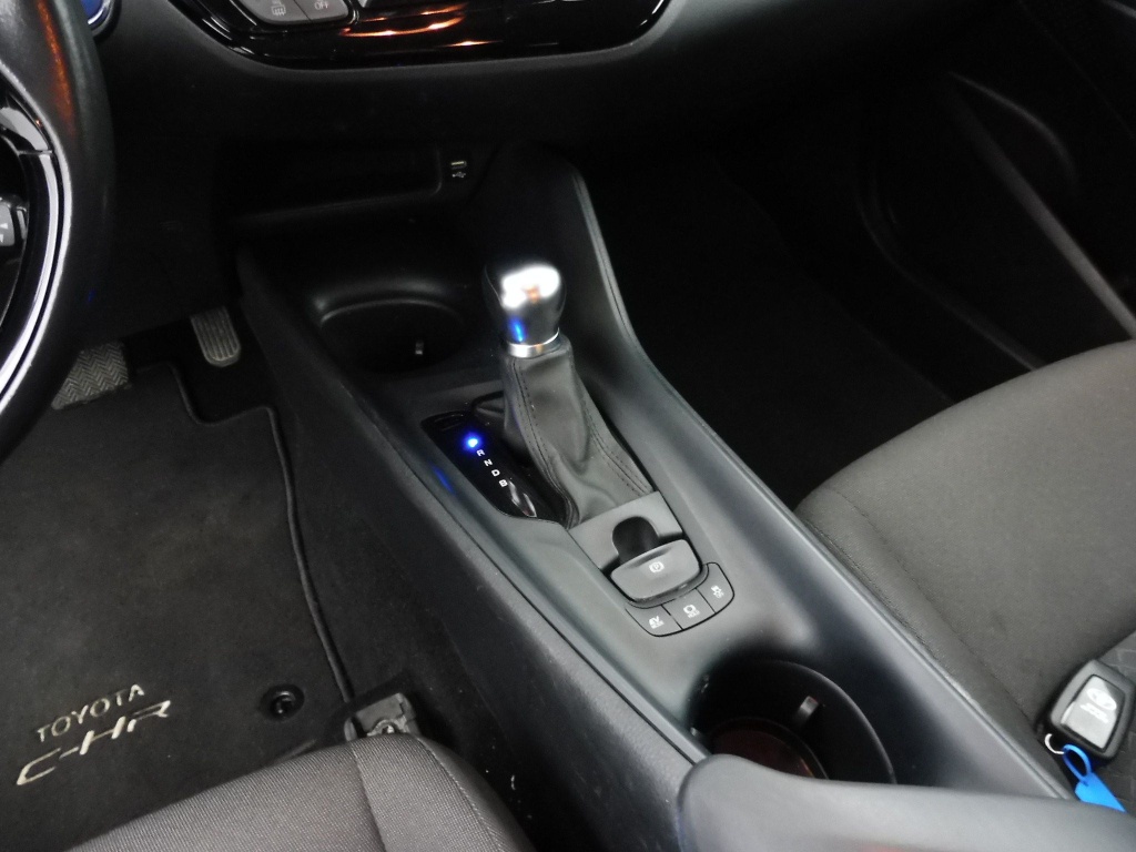 TOYOTA C-HR 1.8 E-CVT 125Hcomfort - ref: 72852 - Photo 13