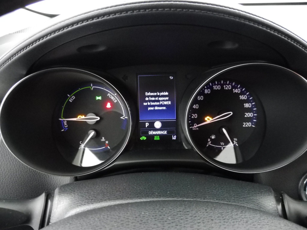 TOYOTA C-HR 1.8 E-CVT 125Hcomfort - ref: 72852 - Photo 9