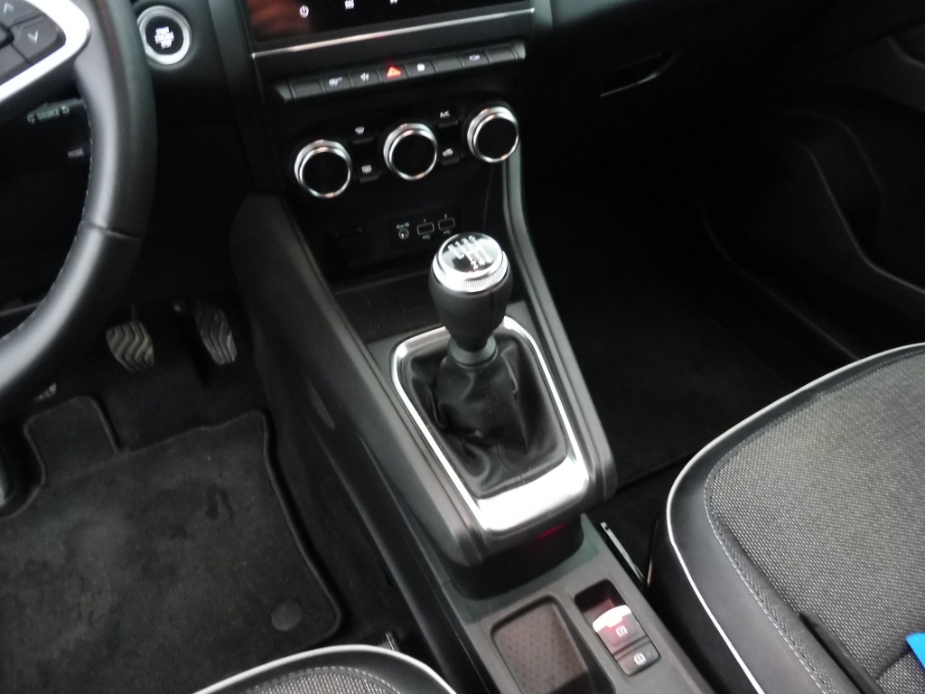 RENAULT Captur 1.4 TCE 140intens - ref: 72853 - Photo 14