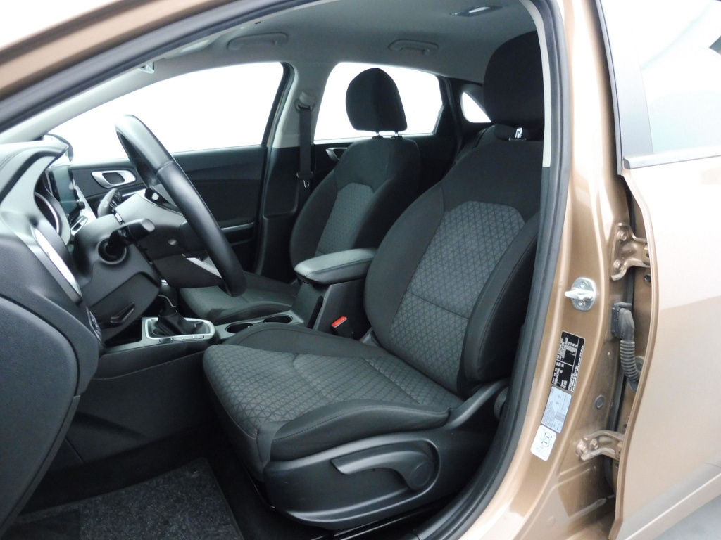 KIA Ceed 1.5 T-GDI 160champion - ref: 72920 - Photo 15