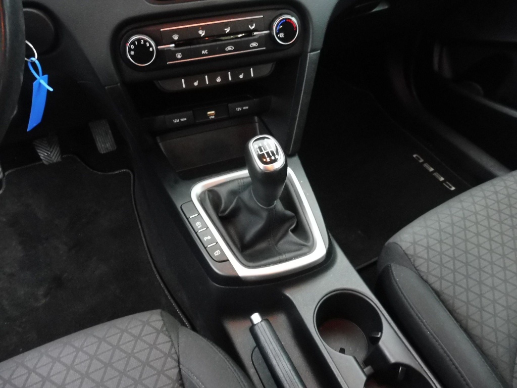 KIA Ceed 1.0 T-GDI 100edition 7 - ref: 72959 - Photo 14