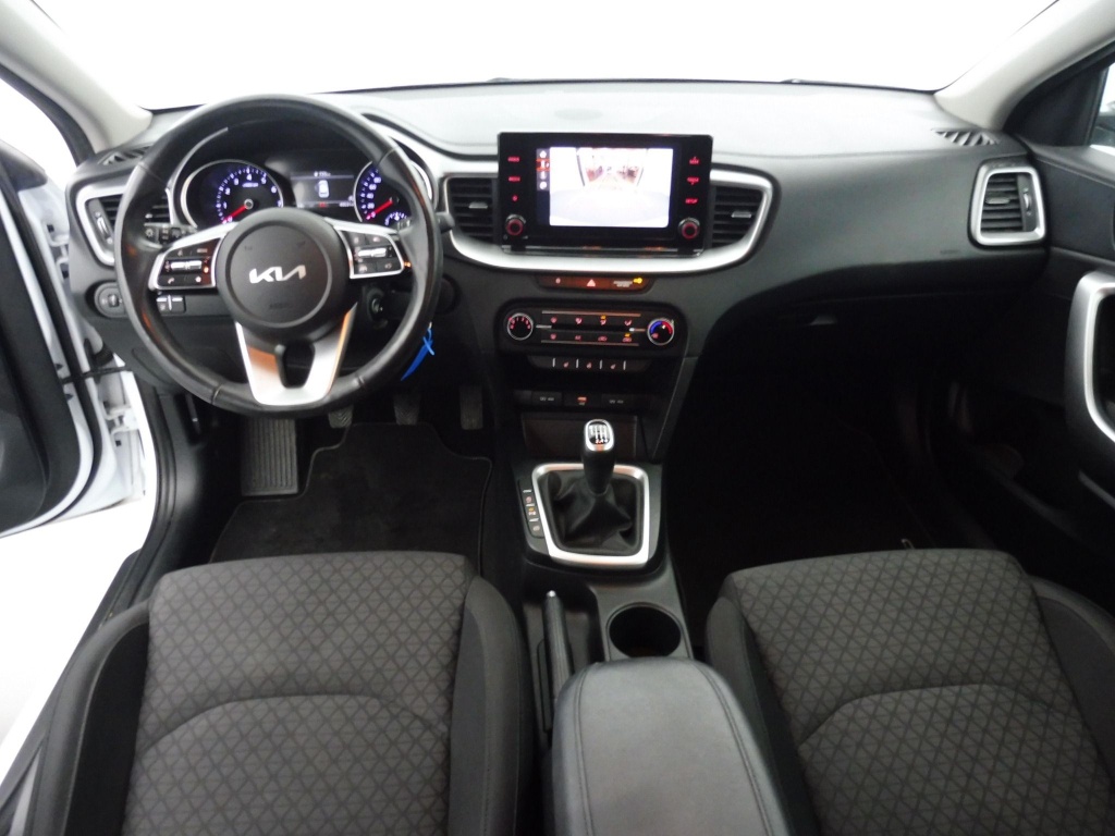 KIA Ceed 1.0 T-GDI 100edition 7 - ref: 72959 - Photo 16