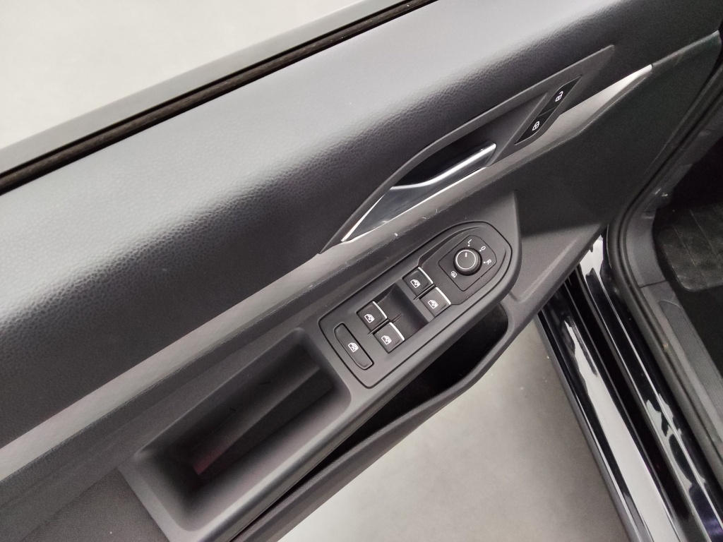 VOLKSWAGEN Golf 2.0 TDI 150 DSGlife - ref: 72994 - Photo 17