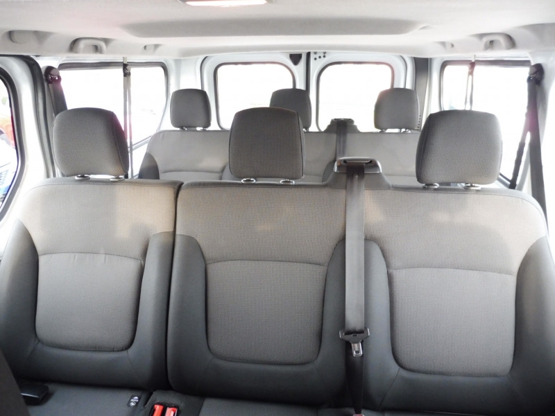 RENAULT Trafic Passenger