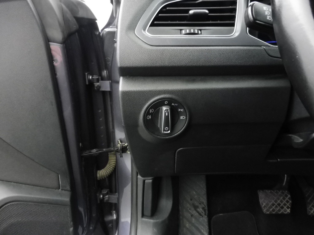 VOLKSWAGEN T-Roc Cabriolet