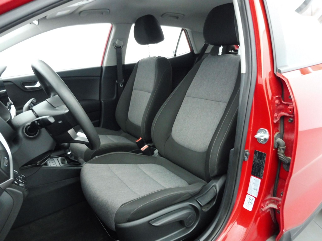 KIA Stonic 1.2 LX 84fun - ref: 73205 - Photo 13