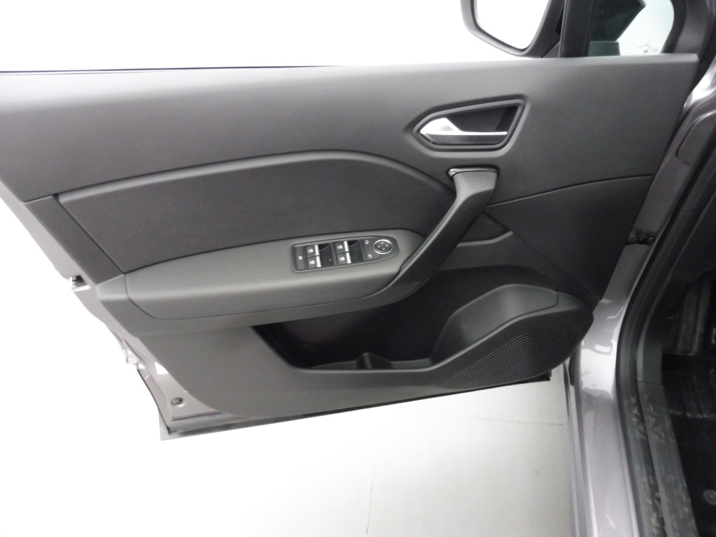 RENAULT Captur 1.6 E-TECH FULL HYBRID 145CH EVOLUTION - ref: 73999 - Photo 17