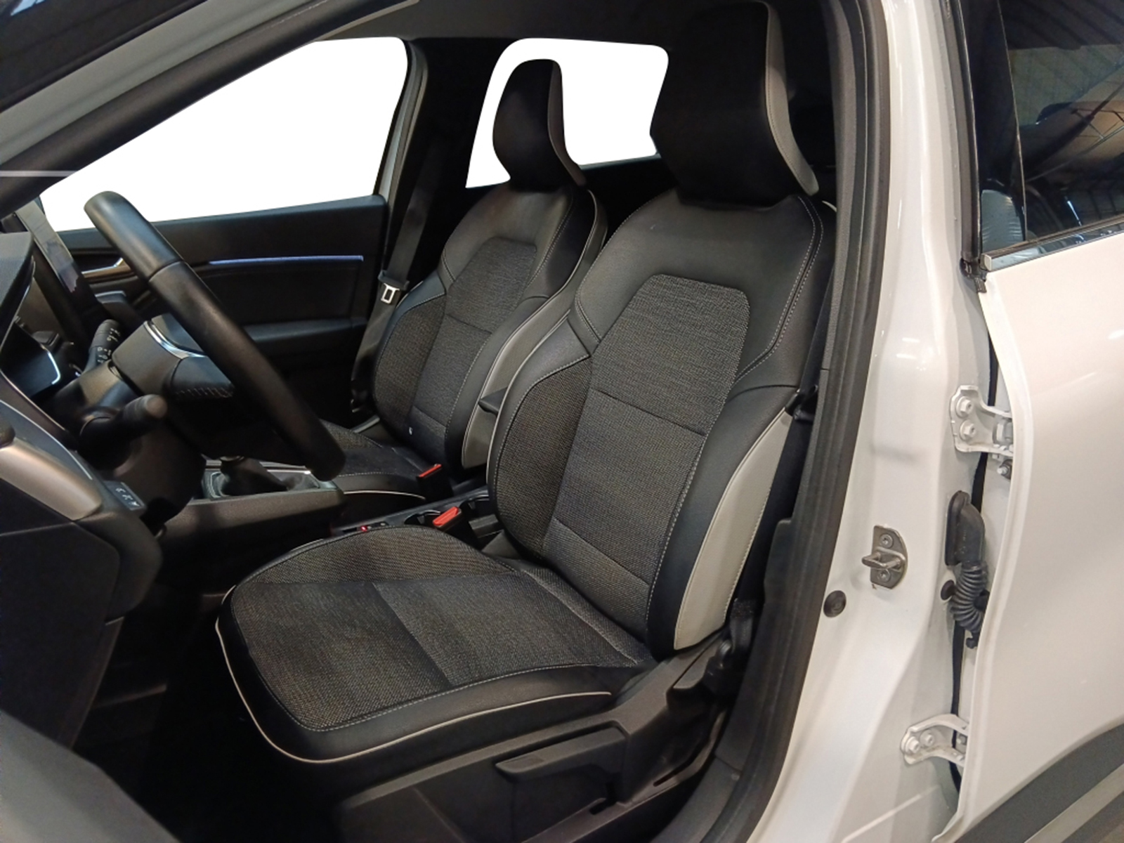 RENAULT Captur 1.0 TCE 90CH TECHNO - ref: 71528 - Photo 10