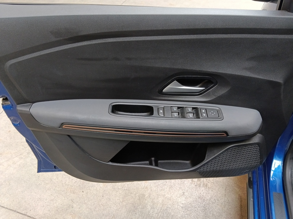 DACIA Sandero 1.0 TCE 110CH STEPWAY EXTREME + - ref: 71977 - Photo 11