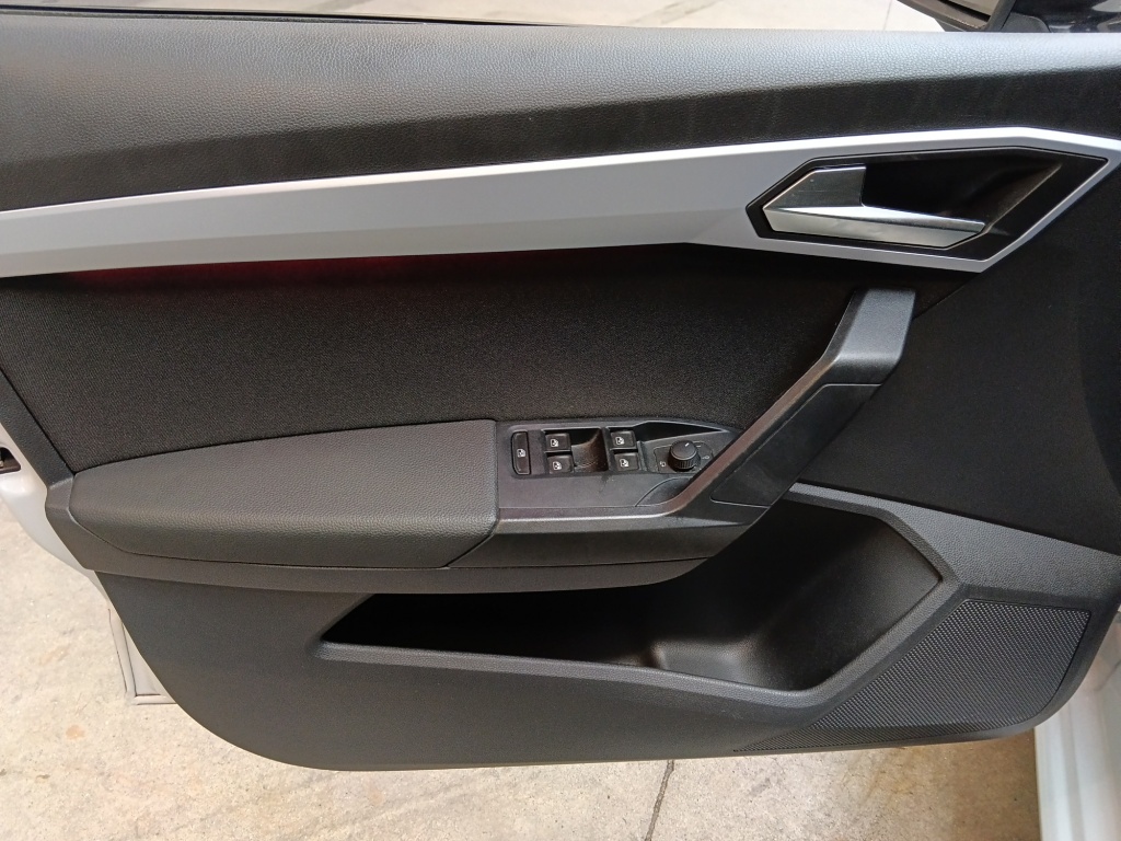 SEAT Ibiza 1.0 TSI 110CH FR - ref: 72196 - Photo 11