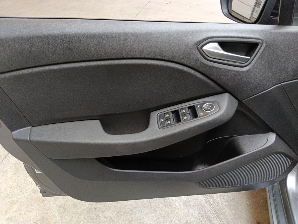 RENAULT Clio 1.5 BLUE DCI 100CH EVOLUTION GSR2 - ref: 72453 - Photo 11