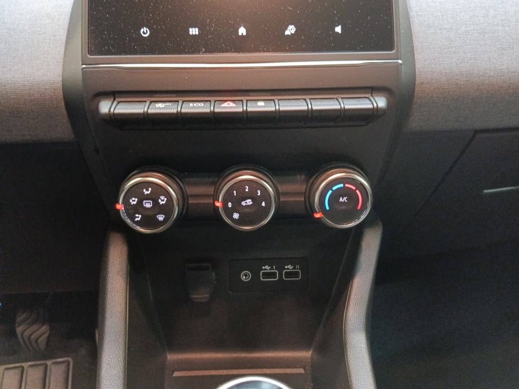 RENAULT Clio 1.5 BLUE DCI 100CH EVOLUTION GSR2 - ref: 72462 - Photo 20