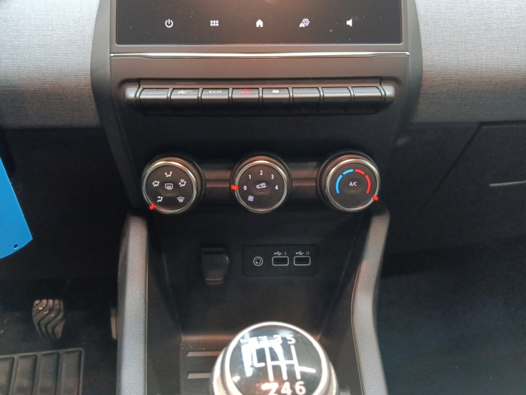 RENAULT Clio 1.5 BLUE DCI 100CH EVOLUTION GSR2 - ref: 72553 - Photo 20