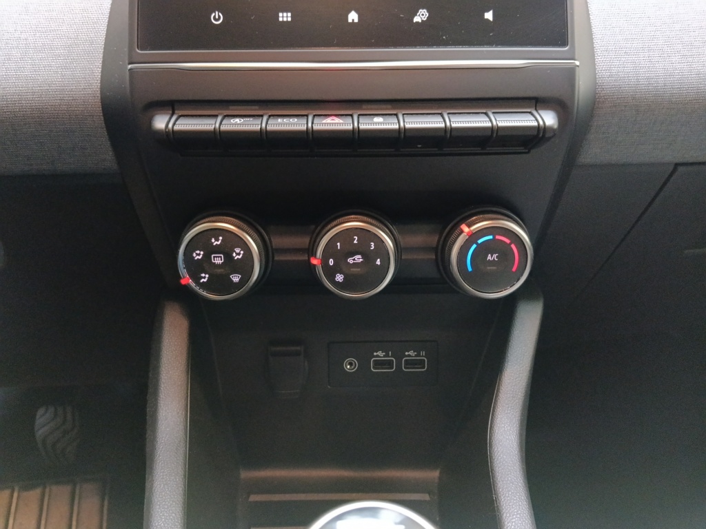 RENAULT Clio 1.5 BLUE DCI 100CH EVOLUTION GSR2 - ref: 72554 - Photo 20