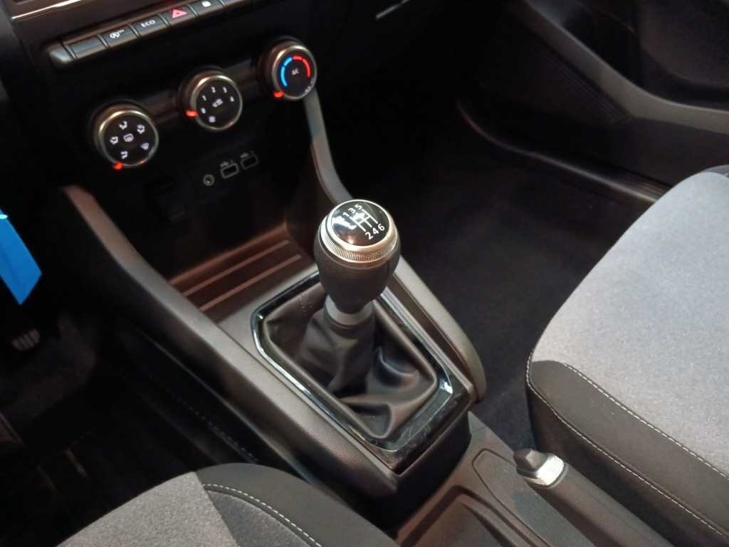 RENAULT Clio 1.5 BLUE DCI 100CH EVOLUTION GSR2 - ref: 72555 - Photo 15