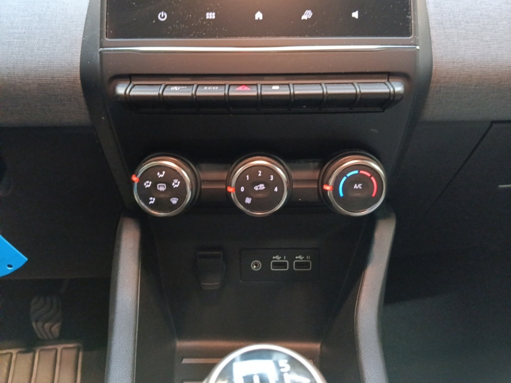 RENAULT Clio 1.5 BLUE DCI 100CH EVOLUTION GSR2 - ref: 72569 - Photo 20