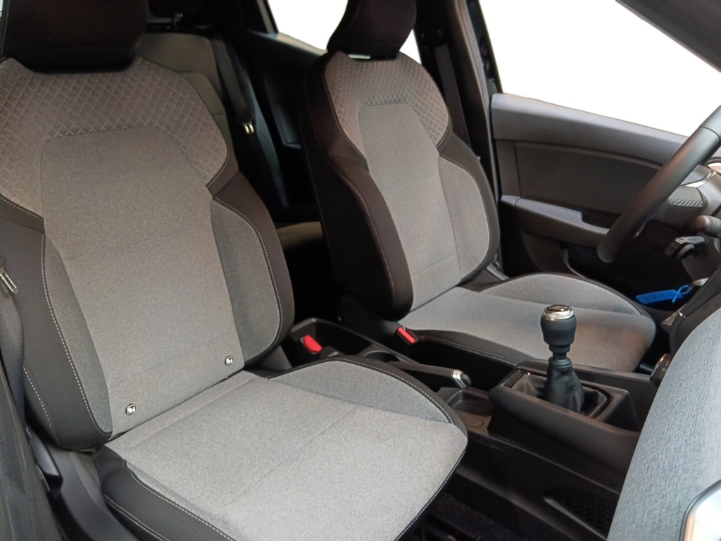 RENAULT Clio 1.5 BLUE DCI 100CH EVOLUTION GSR2 - ref: 72571 - Photo 17