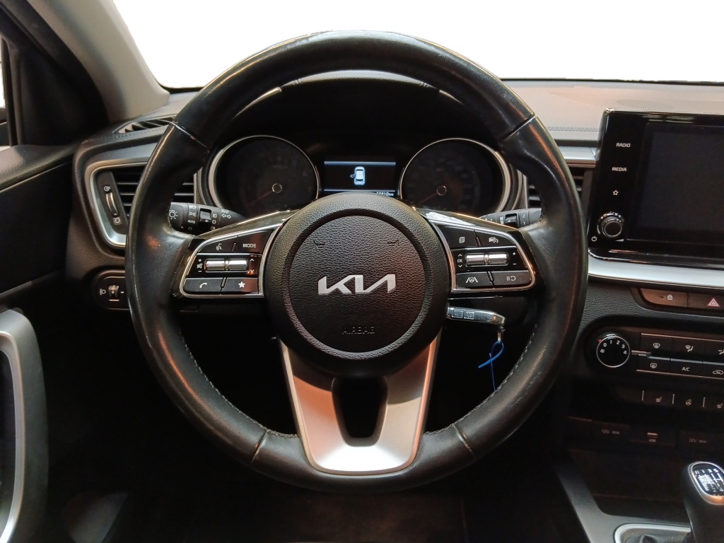 KIA Ceed 1.0 T-GDI 100CH EDITION - ref: 72956 - Photo 13