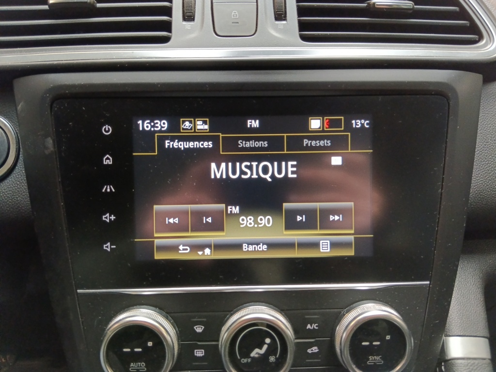 RENAULT Kadjar 1.3 TCE 140CH FAP INTENS - 21 - ref: 73195 - Photo 17