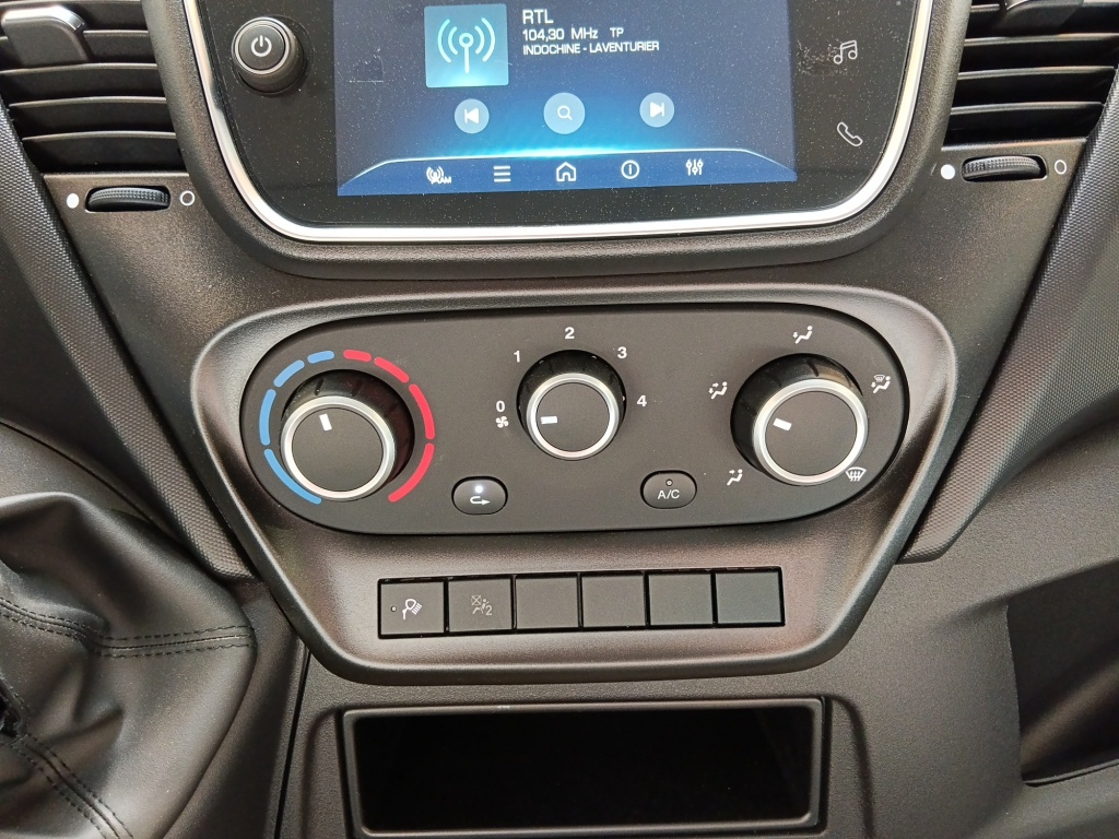 IVECO Daily 35S18 3.0 V16 H2 180CV - ref: 73531 - Photo 20