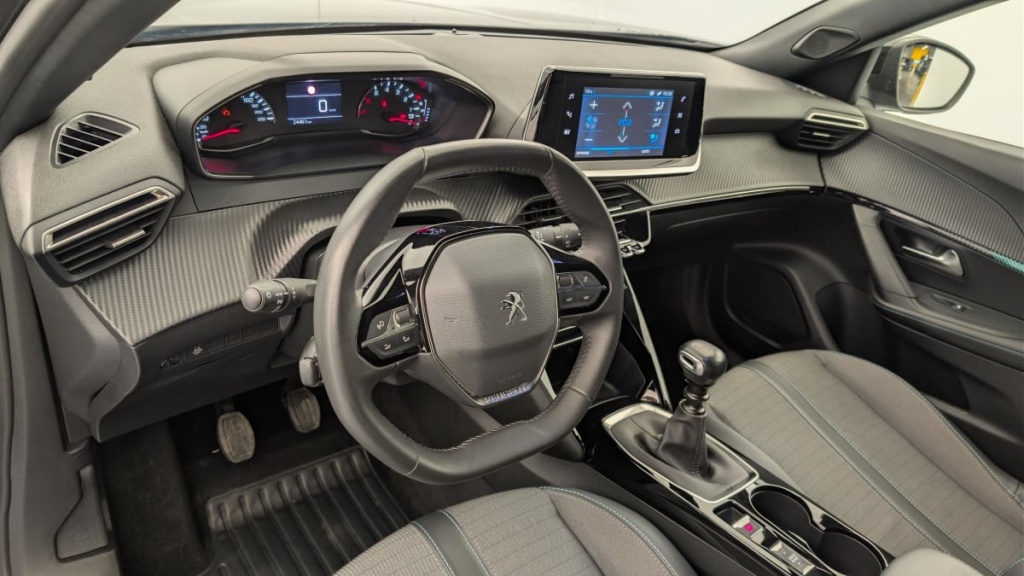 PEUGEOT 2008 PureTech 130 S S BVM6 Allure - ref: 1-292399 - Photo 15