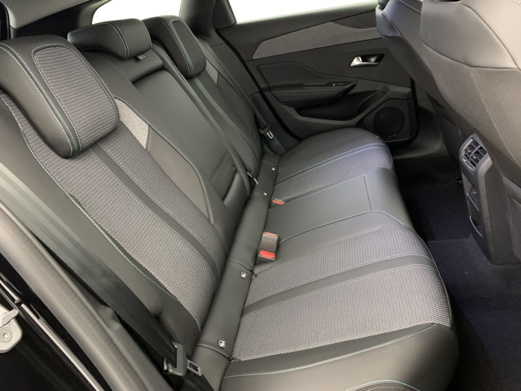PEUGEOT 308 SW PureTech 130ch S S EAT8 Allure - ref: 1-311562 - Photo 8