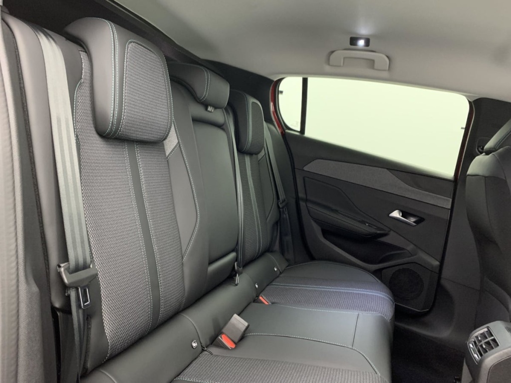 PEUGEOT 308 PureTech 130ch S S EAT8 Allure - ref: 1-313151 - Photo 8