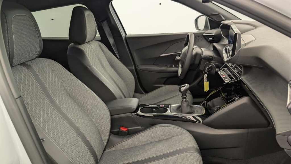 PEUGEOT 2008 PureTech 100 S S BVM6 Allure - ref: 1-313187 - Photo 9