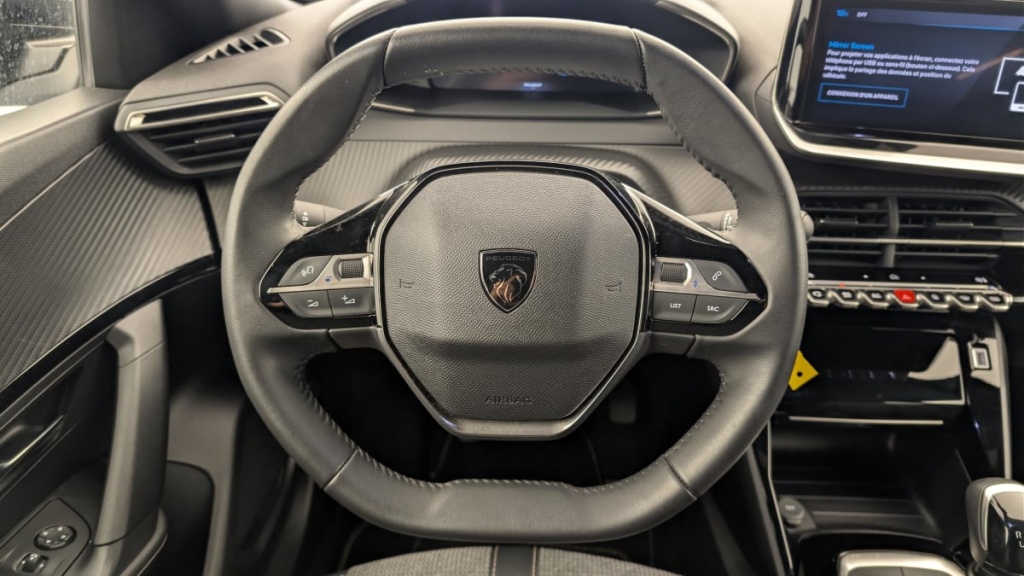 PEUGEOT 2008 PureTech 100 S S BVM6 Allure - ref: 1-313189 - Photo 14