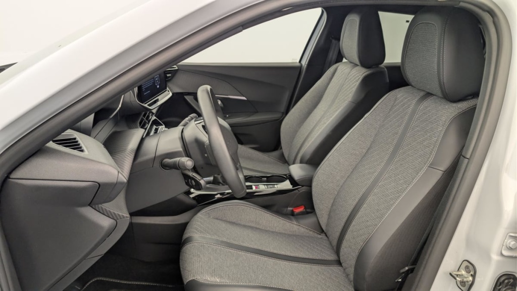 PEUGEOT 2008 PureTech 100 S S BVM6 Allure - ref: 1-313189 - Photo 16