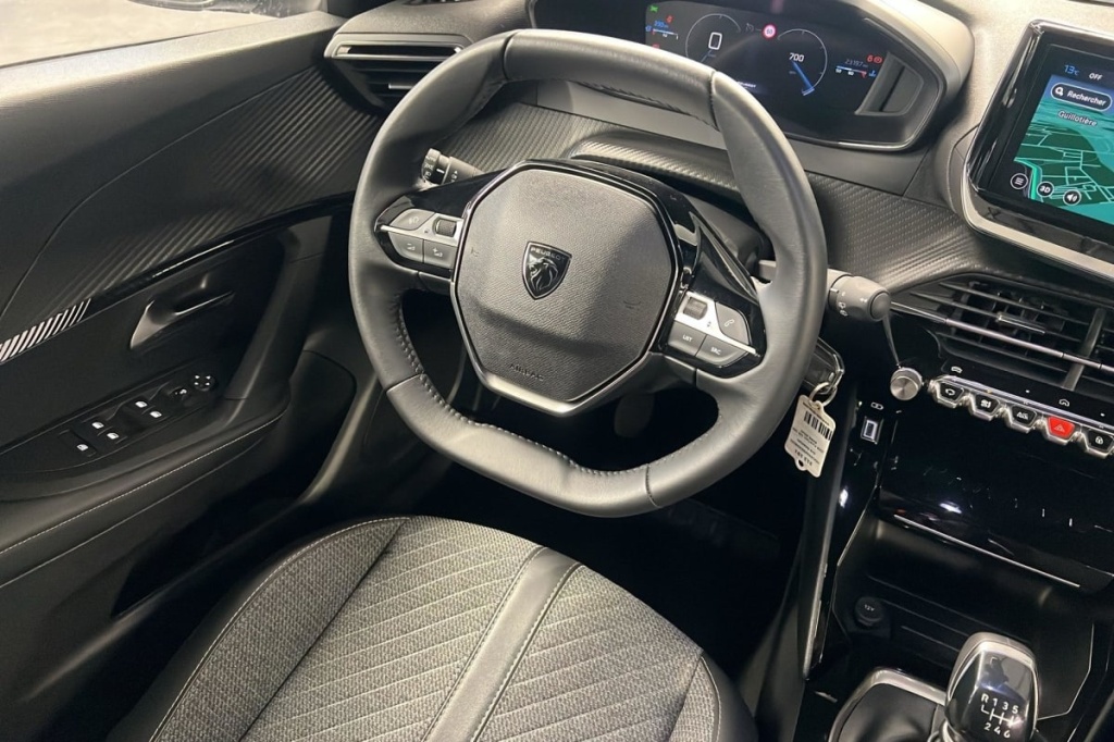 PEUGEOT 2008 PureTech 100 S S BVM6 Allure - ref: 1-313191 - Photo 13