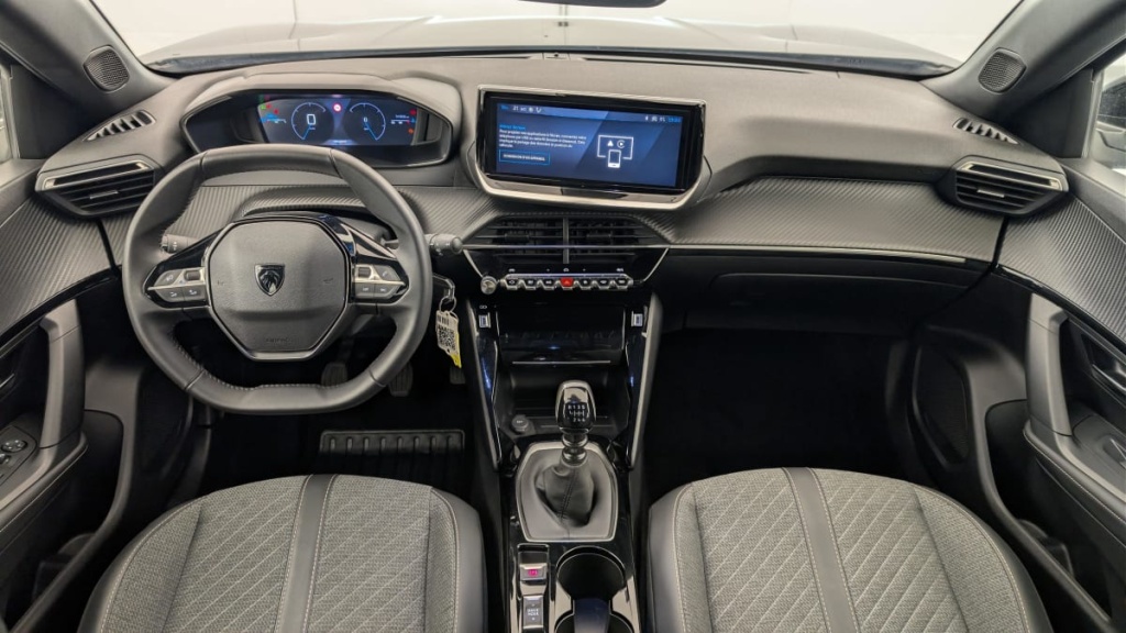 PEUGEOT 2008 PureTech 100 S S BVM6 Allure - ref: 1-313192 - Photo 13