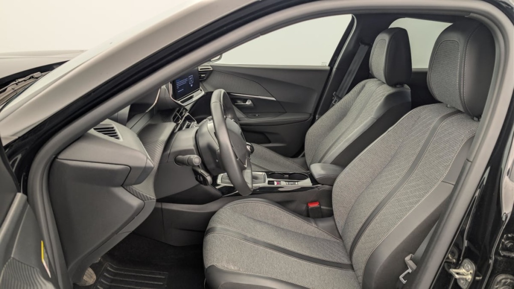 PEUGEOT 2008 PureTech 100 S S BVM6 Allure - ref: 1-313195 - Photo 16